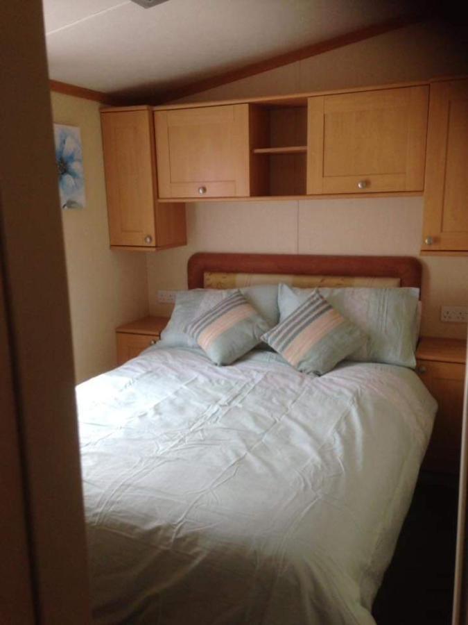 3 Bedroom 2 Bathroom Prestige Caravan Presthaven Sands Talacre Exterior foto
